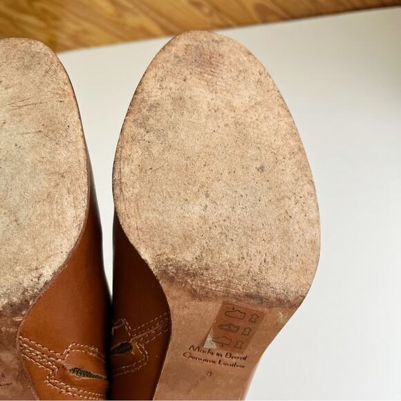 MADEWELL The Billie Ankle Boot in English Saddle Leather - Picture 7 of 8